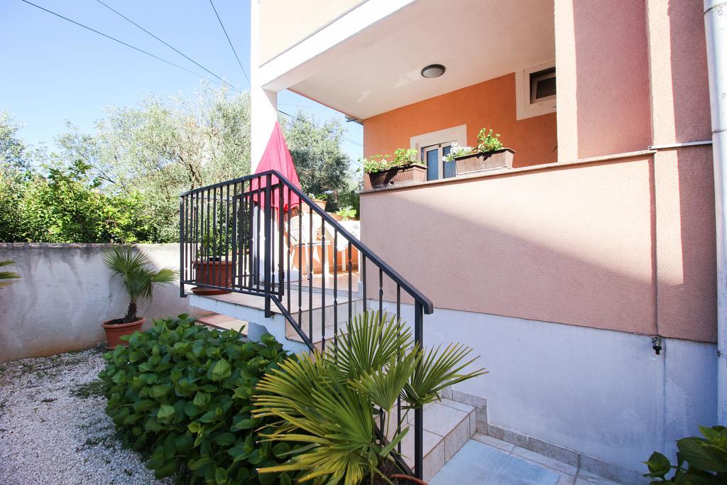 Apartments Sonja Ρόβινι Εξωτερικό φωτογραφία