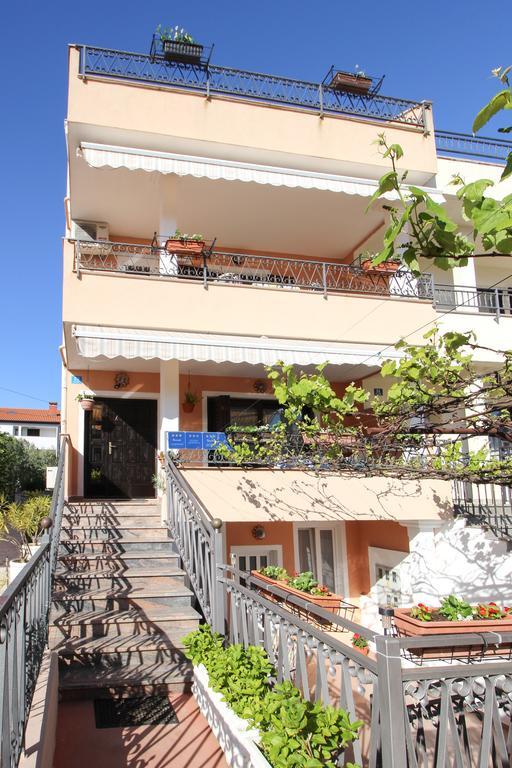 Apartments Sonja Ρόβινι Εξωτερικό φωτογραφία