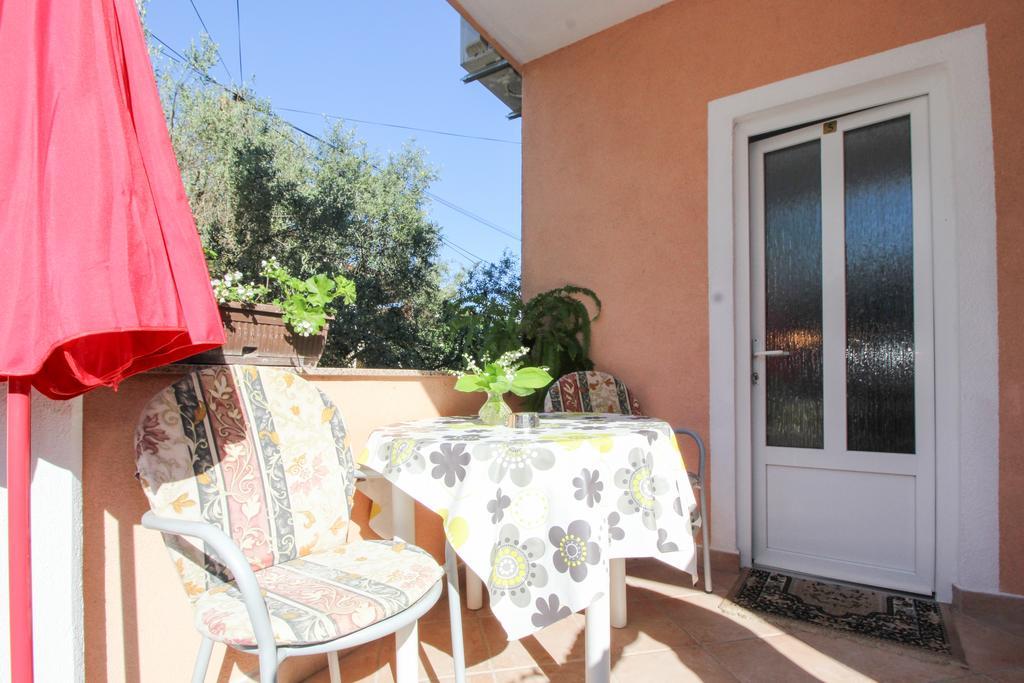 Apartments Sonja Ρόβινι Εξωτερικό φωτογραφία