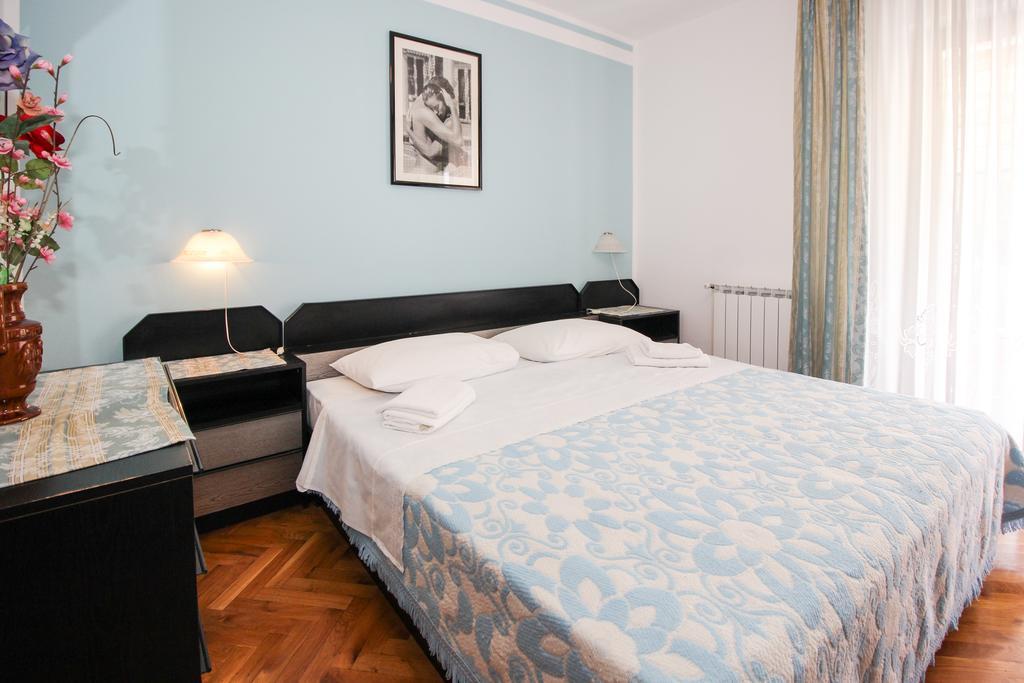 Apartments Sonja Ρόβινι Εξωτερικό φωτογραφία