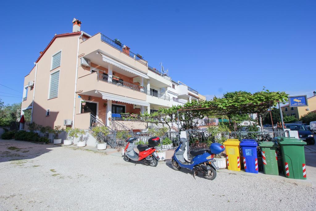 Apartments Sonja Ρόβινι Εξωτερικό φωτογραφία